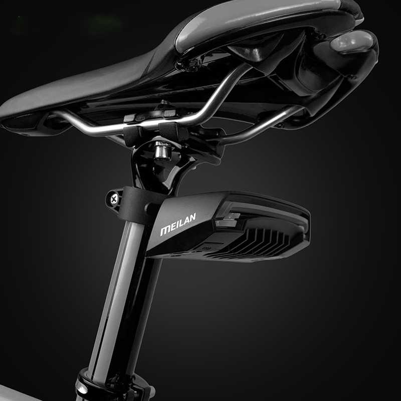 Faro Posteriore Bici — Illuminazione LED Potente e Compatta