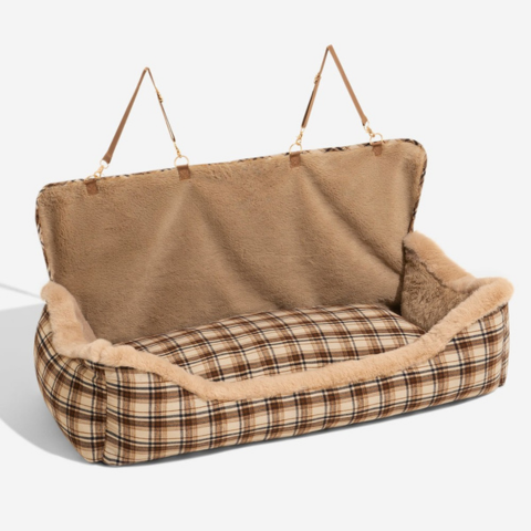 Travel Dog Bench – Comfortable and Easy to Install