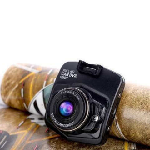 Dashcam do auta Full HD — Bezpečné a nepřetržité nahrávání