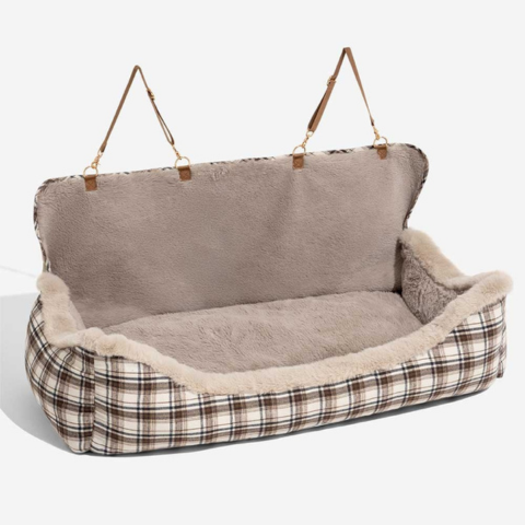 Travel Dog Bench – Comfortable and Easy to Install