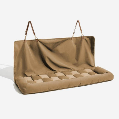 כסא רכב אחורי לכלב – התקנה קלה ויציבות