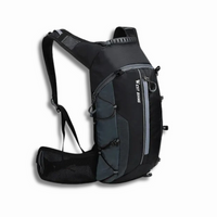 Mochila de Ciclismo con Sistema de Hidratación — Hidratación Práctica en Movimiento 